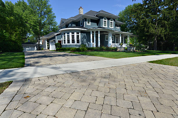Reasons to Select Us for Your Driveway Paving Requirements in Lakemore, OH
